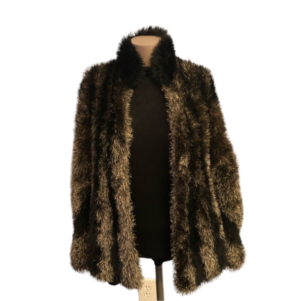 NWOT- Dressy Eyelash Jacket
